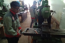 Học sinh, sinh viên trung cấp, cao đẳng được cấp tiền ăn, miễn giảm học phí