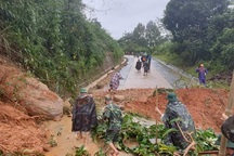 Quảng Trị: Lở núi ở đơn vị quốc phòng, 22 cán bộ, chiến sĩ bị vùi lấp