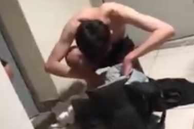 "Cướp trói tay, giật iPhone 11 nam sinh trong KTX" là... quan hệ cá nhân