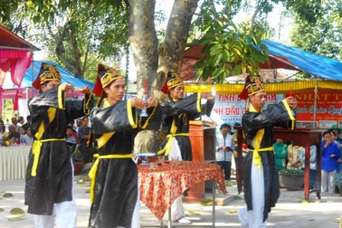 Quảng Nam: Tưng bừng khai hội dinh Bà Chiêm Sơn