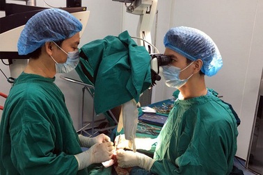 Nối thành công đốt ngón tay bị đứt lìa