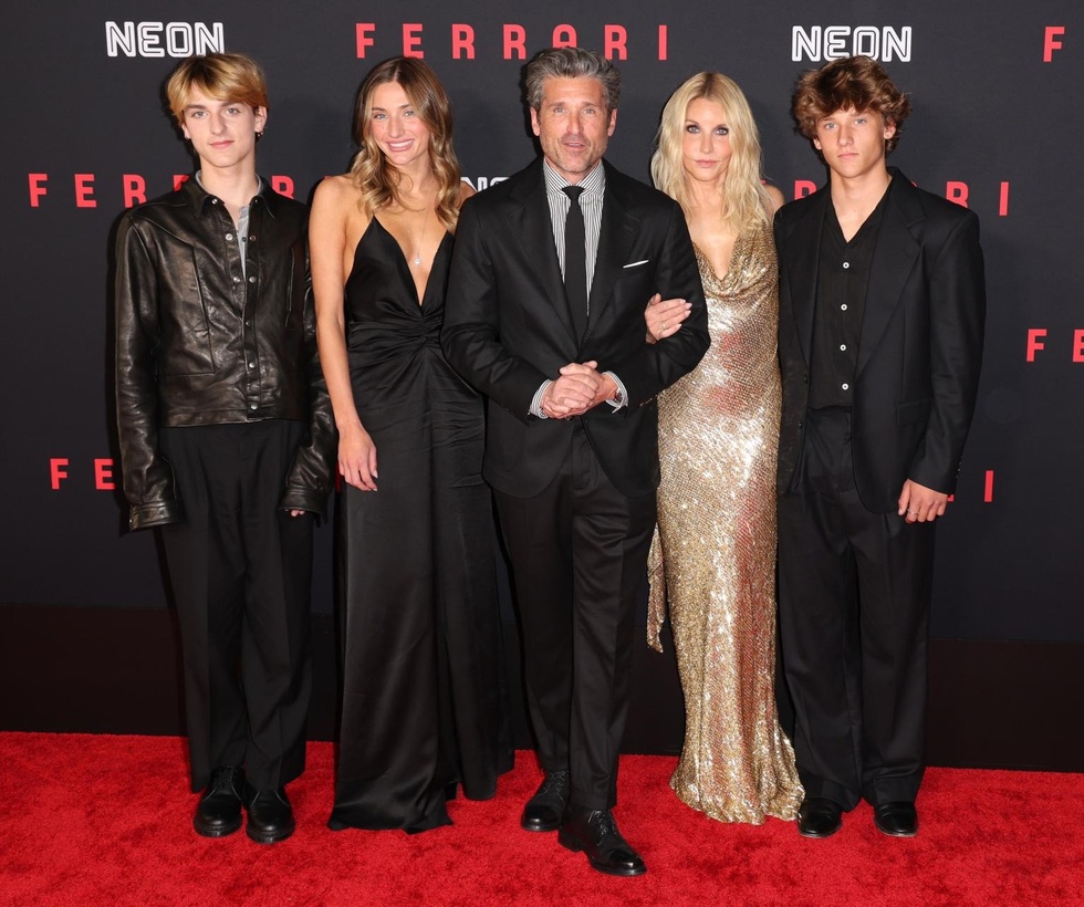 Bi kịch hôn nhân của người đàn ông quyến rũ nhất và người vợ hơn 27 tuổi - 9 Bi kịch hôn nhân của người đàn ông quyến rũ nhất và người vợ hơn 27 tuổi - 9