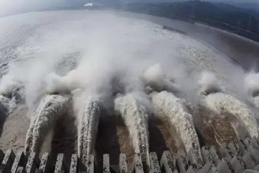 Nước lũ đổ về đập Tam Hiệp, Trung Quốc kích hoạt ứng phó khẩn cấp