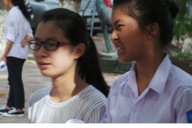 Chuyện bơi lội vào đề thi môn Ngoại ngữ