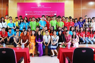 Ủng hộ hay ngăn cản con theo học ngành Thiết kế?