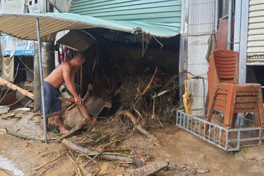 Thủ tướng chỉ đạo khắc phục hậu quả trận lũ đặc biệt lớn ở Nghệ An