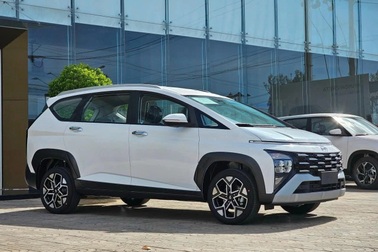 Đối thủ của Xpander giảm giá tại đại lý, khởi điểm rẻ ngang xe hạng A