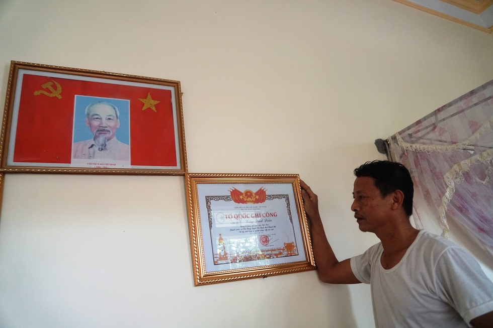 Xúc động câu chuyện về những tấm bằng Tổ quốc ghi công - 7 Xúc động câu chuyện về những tấm bằng Tổ quốc ghi công - 7