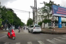 Nổi bật tuần qua: "Nữ ninja" gặp sự cố bất ngờ và hài hước vì tạt đầu ô tô