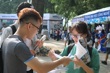 Trường ĐH Thương Mại công bố điểm chuẩn năm 2019