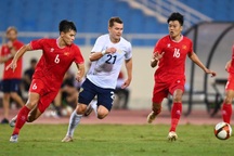 Phó chủ tịch VFF Trần Anh Tú: "Bóng đá Việt Nam đang gặp nhiều trở ngại"