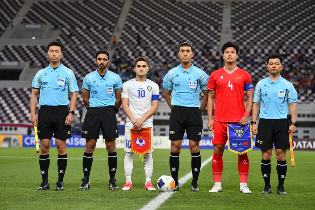 Trọng tài Hàn Quốc bắt chính trận U23 Việt Nam - U23 Iraq - 1 Trọng tài Hàn Quốc bắt chính trận U23 Việt Nam - U23 Iraq - 1