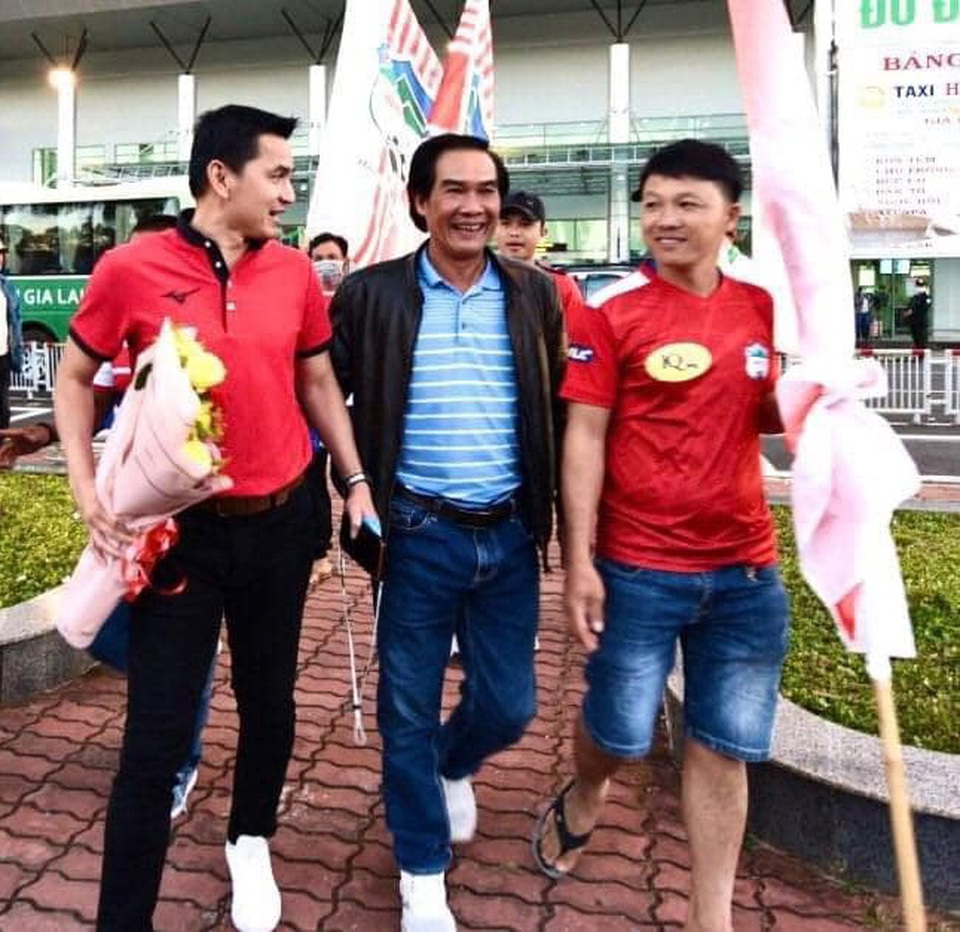 Kiatisuk được chào đón nồng nhiệt trong ngày trở lại Gia Lai - 3