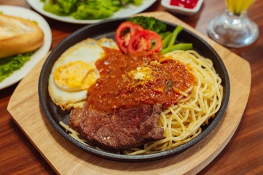 Quán Bít Tết ngon được giới sành ăn yêu thích