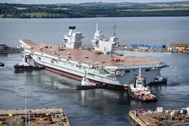 Bên trong tàu chiến lớn nhất của Anh khiến Nga “thấp thỏm”
