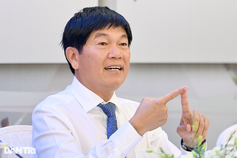 CEO Hòa Phát trả lời về thông tin mỗi lãnh đạo nhận thưởng 75 tỷ đồng - 3 CEO Hòa Phát trả lời về thông tin mỗi lãnh đạo nhận thưởng 75 tỷ đồng - 3