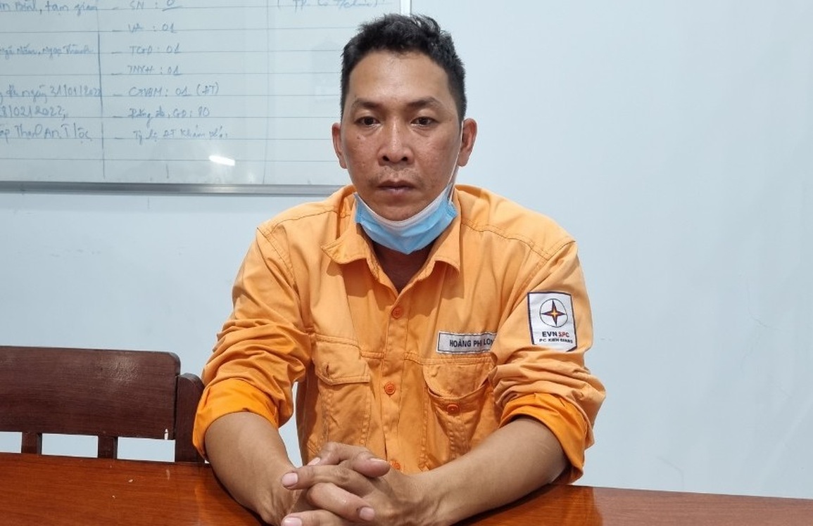 Bắt giam nhân viên điện lực trộm hàng chục bình biến áp - 1 Bắt giam nhân viên điện lực trộm hàng chục bình biến áp - 1