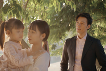 Đời thường khác xa trên phim của Nhan Phúc Vinh "Đừng làm mẹ cáu"