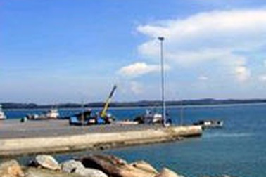 Khu kinh tế Dung Quất tiếp nhận 1.700 công nhân kỹ thuật 