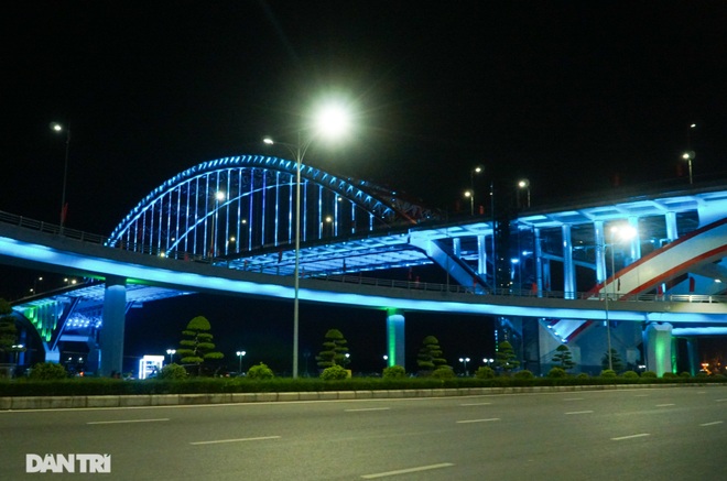 Những cây cầu đẹp, mang dấu ấn của thành phố cảng Hải Phòng - 17 Những cây cầu đẹp, mang dấu ấn của thành phố cảng Hải Phòng - 17