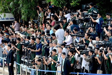 Hội Nhà báo đề nghị Chính phủ hỗ trợ báo chí vượt khó khăn do dịch Covid-19