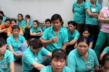 Ăn cơm chủ thì không thể khởi kiện