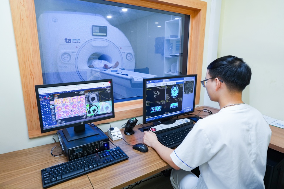 Die 17.000 m2 große High-Tech-Multidisziplinärklinik ist die größte in Hanoi - 11 Phòng khám đa khoa công nghệ cao rộng 17.000m2 quy mô lớn nhất Hà Nội - 11