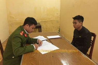 Bắt hai đối tượng chuyên “hack nick” Facebook lừa đảo hàng trăm triệu đồng