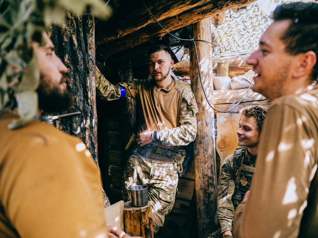 Lữ đoàn Ukraine dùng máy kiểm tra nói dối để tuyển lính nước ngoài - 1