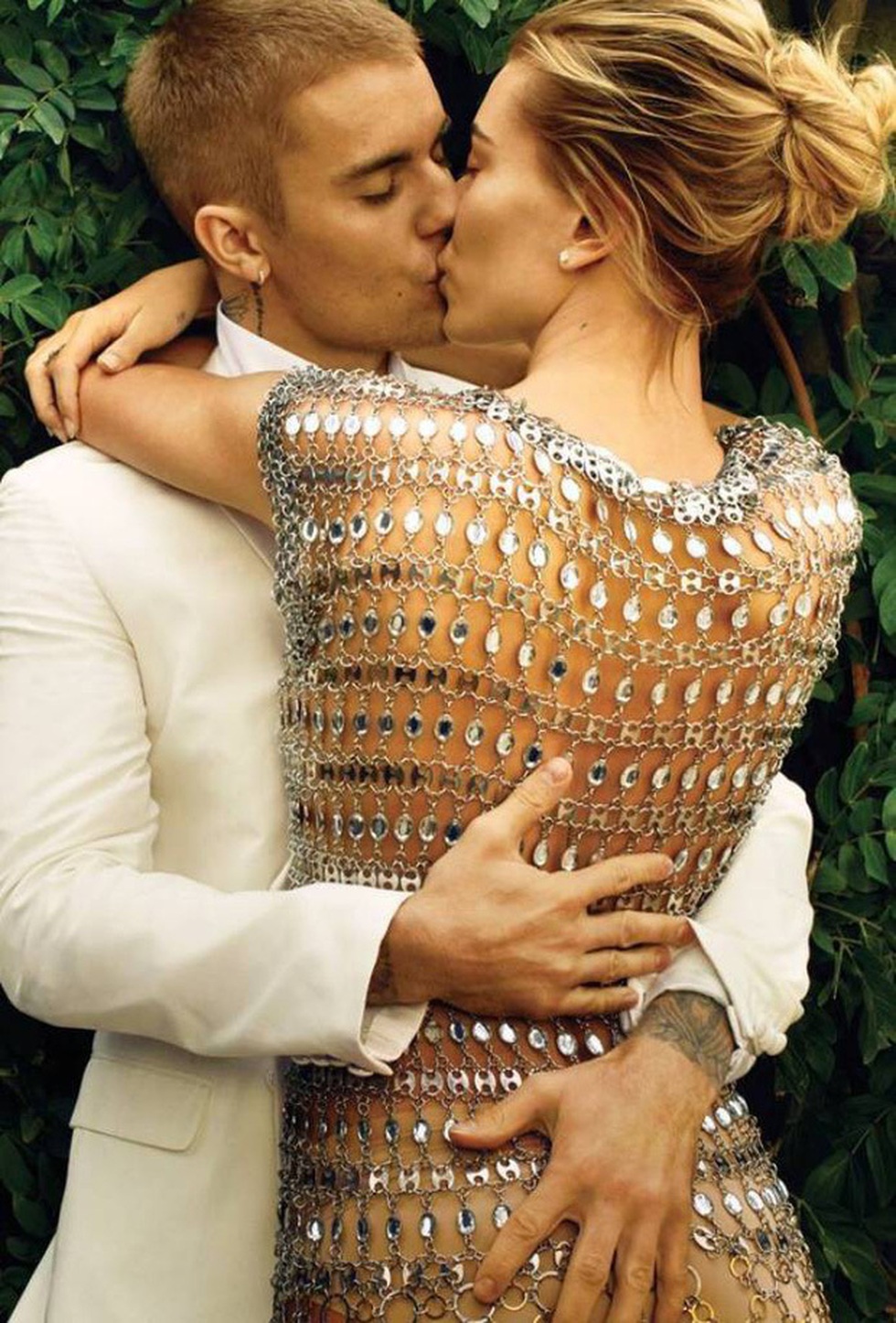 Bi kịch của Justin Bieber và chiếc phao cứu sinh mang tên tình yêu - 9 Bi kịch của Justin Bieber và chiếc phao cứu sinh mang tên tình yêu - 9