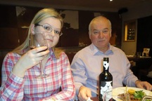 Cha con cựu điệp viên Nga có thể không bao giờ phục hồi sau nghi án bị đầu độc