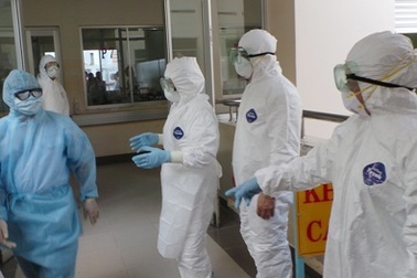 Phát hiện ca bệnh nghi nhiễm MERS, áp dụng “kịch bản” khẩn cấp