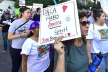 Ông Trump có thể hủy chương trình nhập cư DACA