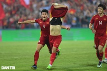 Bí mật về chiếc áo thông minh của Tiến Linh