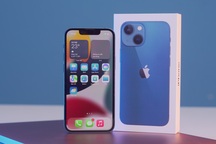 Trên tay iPhone 13 Mini tại Việt Nam, giá hơn 20 triệu đồng