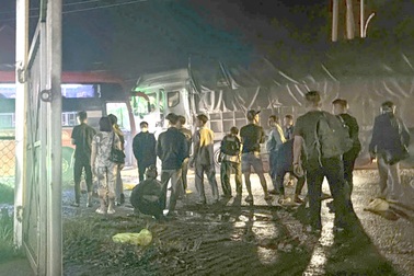 5 ô tô va chạm liên hoàn trên quốc lộ 14 ở Lâm Đồng