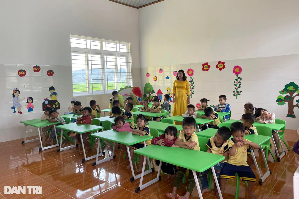Khánh thành điểm trường Dân trí đầu tiên tại Đắk Lắk - 10 Khánh thành điểm trường Dân trí đầu tiên tại Đắk Lắk - 10