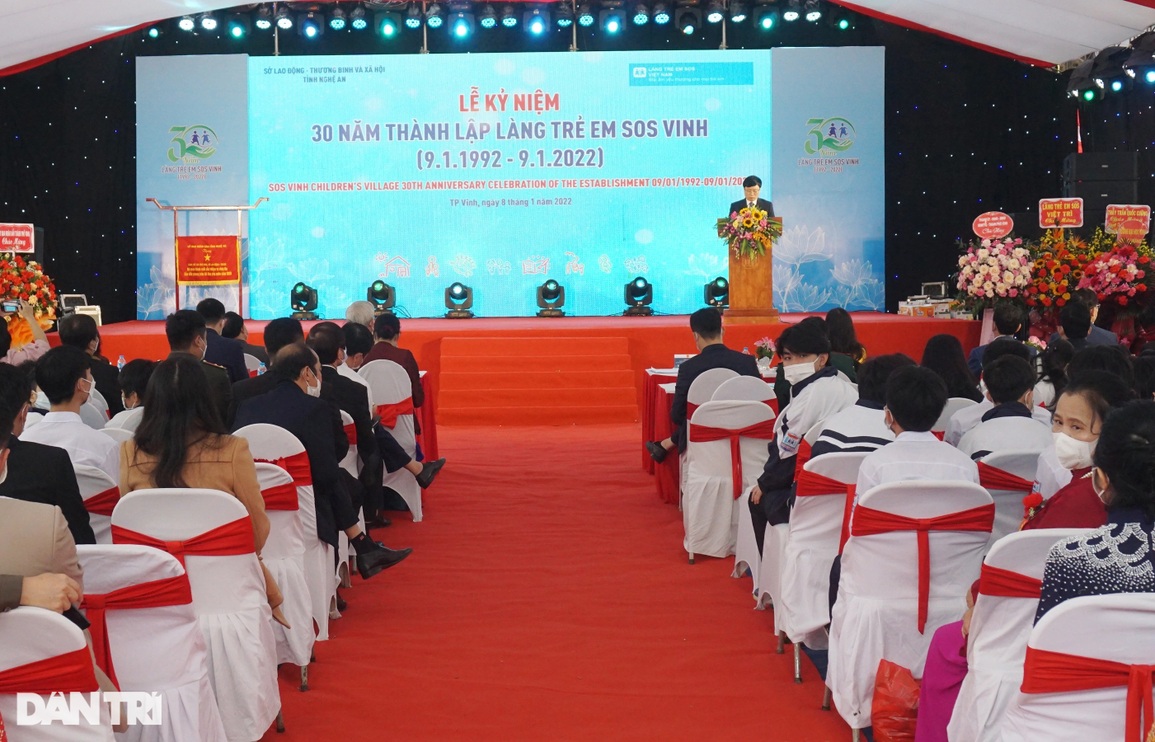 Gần 800 trẻ mồ côi được nuôi dưỡng, vượt nghịch cảnh, chiến thắng số phận - 1 Gần 800 trẻ mồ côi được nuôi dưỡng, vượt nghịch cảnh, chiến thắng số phận - 1