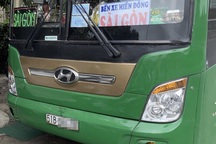 Trao trả 8 công dân Trung Quốc nhập cảnh "chui" vào Việt Nam