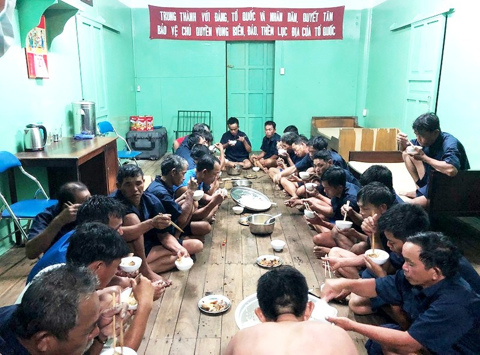 cuu ngu dan tau cau muc Quang Nam bi nan cuu ngu dan tau cau muc Quang Nam bi nan
