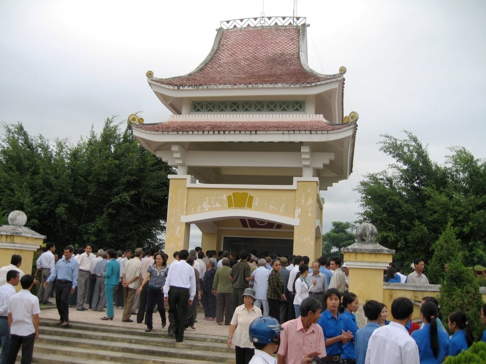 Ký sự đường 7: Con đường hào hùng một thời “đỏ lửa” - 4 Ký sự đường 7: Con đường hào hùng một thời “đỏ lửa” - 4