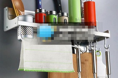 Dân quê mắc lỡm hàng hiệu qua mạng