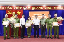 Khen đột xuất vụ bắt ma túy lớn nhất từ trước đến nay ở TP Cà Mau