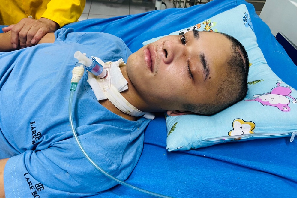 Đi xin việc giữa thời Covid-19, chàng trai gặp nạn cầu xin sự sống - 2 Đi xin việc giữa thời Covid-19, chàng trai gặp nạn cầu xin sự sống - 2
