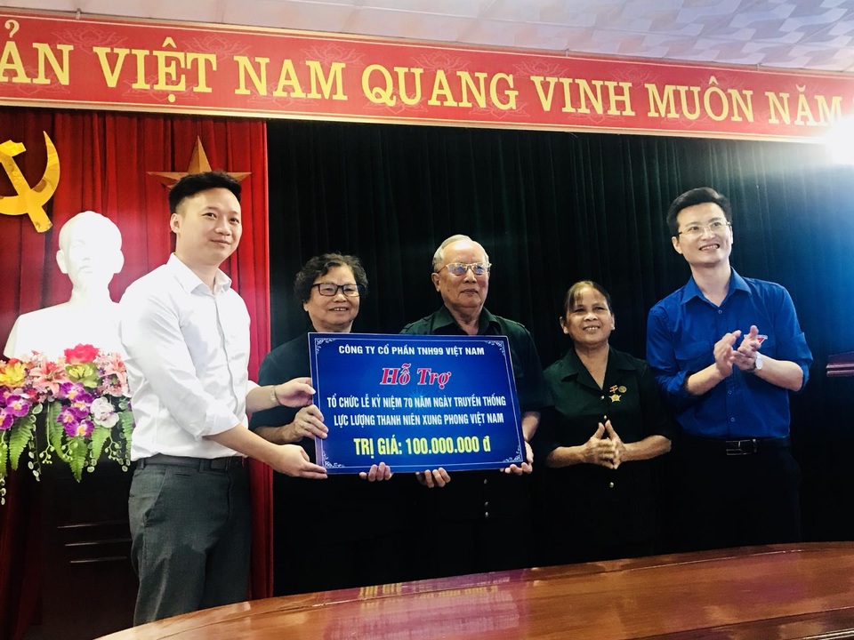 Công ty Cổ phần TNH99 Việt Nam tri ân các gia đình chính sách nhân ngày 27/7 - 5 Công ty Cổ phần TNH99 Việt Nam tri ân các gia đình chính sách nhân ngày 27/7 - 5