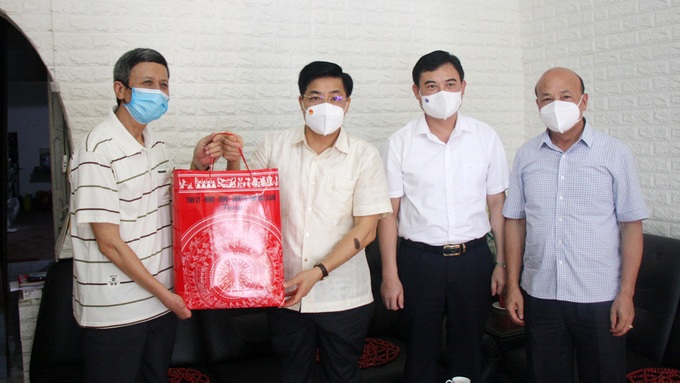 Giám đốc Sở LĐ-TB&XH tỉnh Bắc Giang: Thực hiện đầy đủ chính sách, nâng cao đời sống người có công - Ảnh 2. Giám đốc Sở LĐ-TB&XH tỉnh Bắc Giang: Thực hiện đầy đủ chính sách, nâng cao đời sống người có công - Ảnh 2.