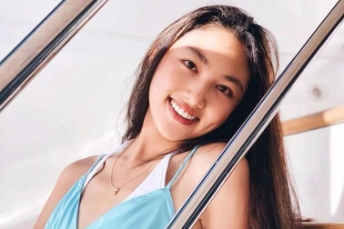 Ái nữ tài tử Hong Kong: Đẹp như hoa hậu, thừa kế gia tài chục triệu USD