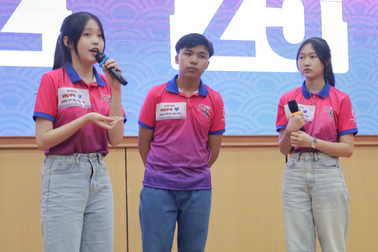 Gen Z ở Huế giành giải thưởng tiền tỷ nhờ hùng biện tiếng Anh về di sản