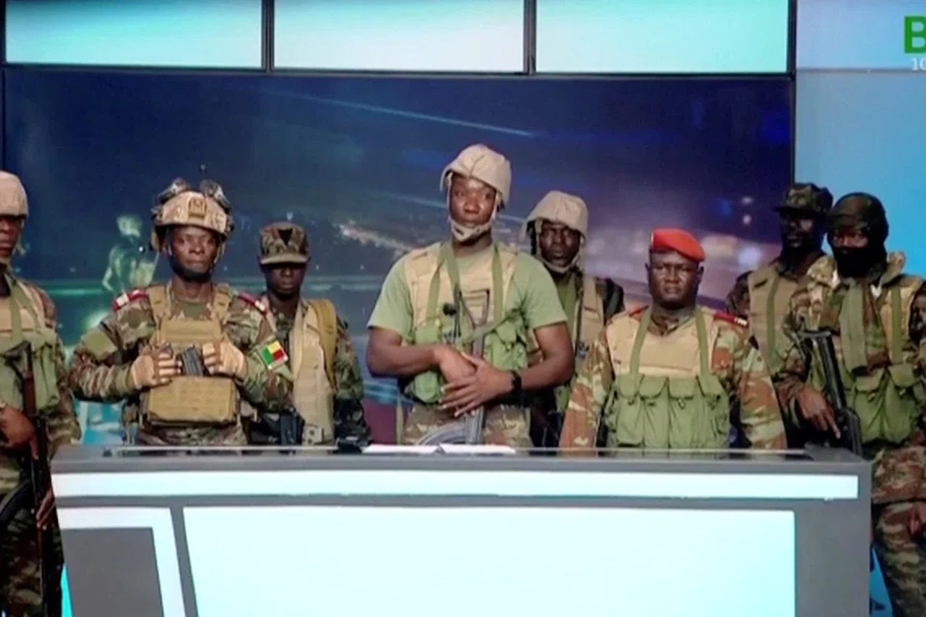 Quốc gia Tây Phi tuyên bố đập tan âm mưu lật đổ tổng thống - 1 Quốc gia Tây Phi tuyên bố đập tan âm mưu lật đổ tổng thống - 1