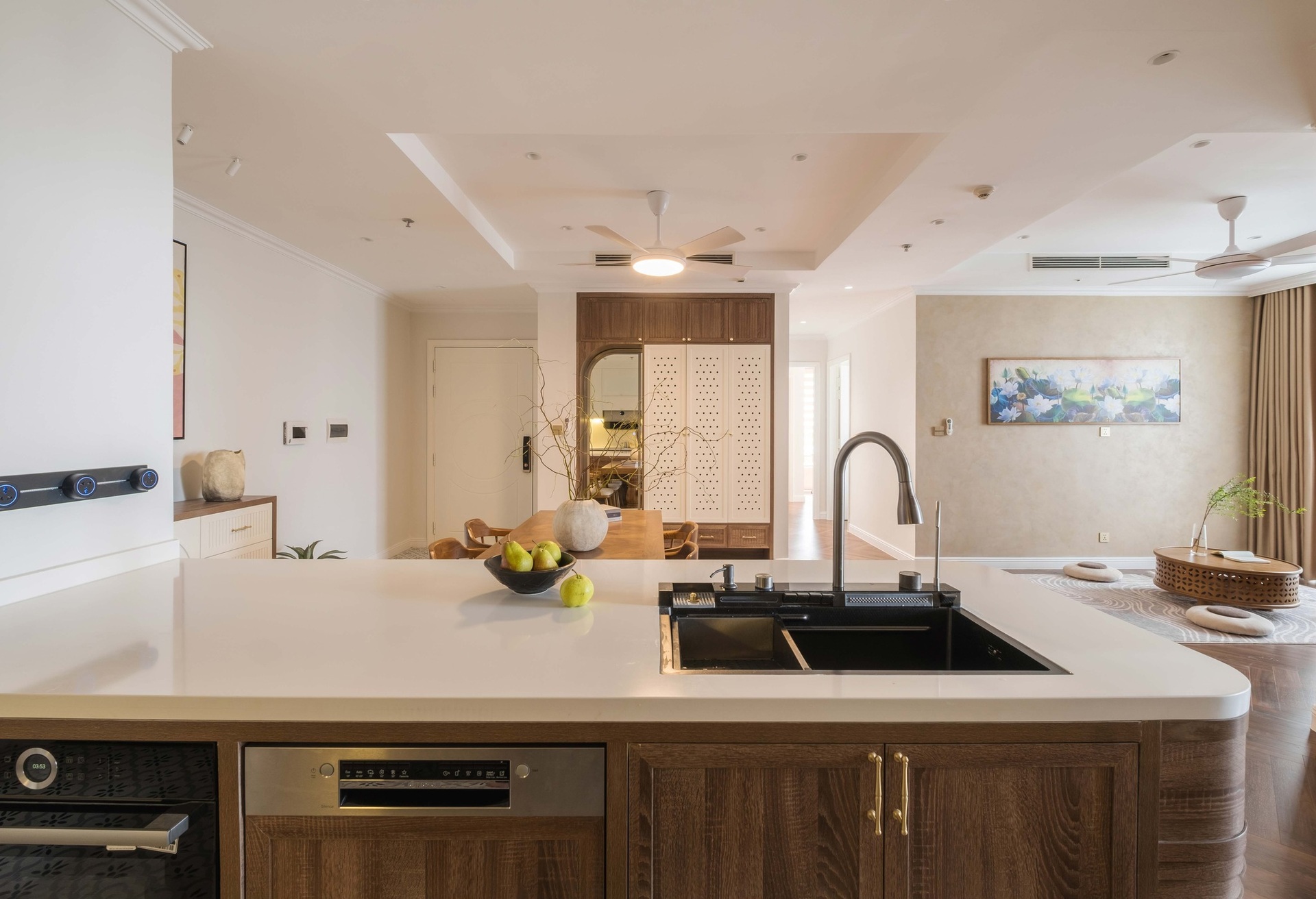 Tổ ấm 157m2 đẹp như mơ của cặp đôi ở Hà Nội từng lao đao vì khởi nghiệp - 3 Tổ ấm 157m2 đẹp như mơ của cặp đôi ở Hà Nội từng lao đao vì khởi nghiệp - 3